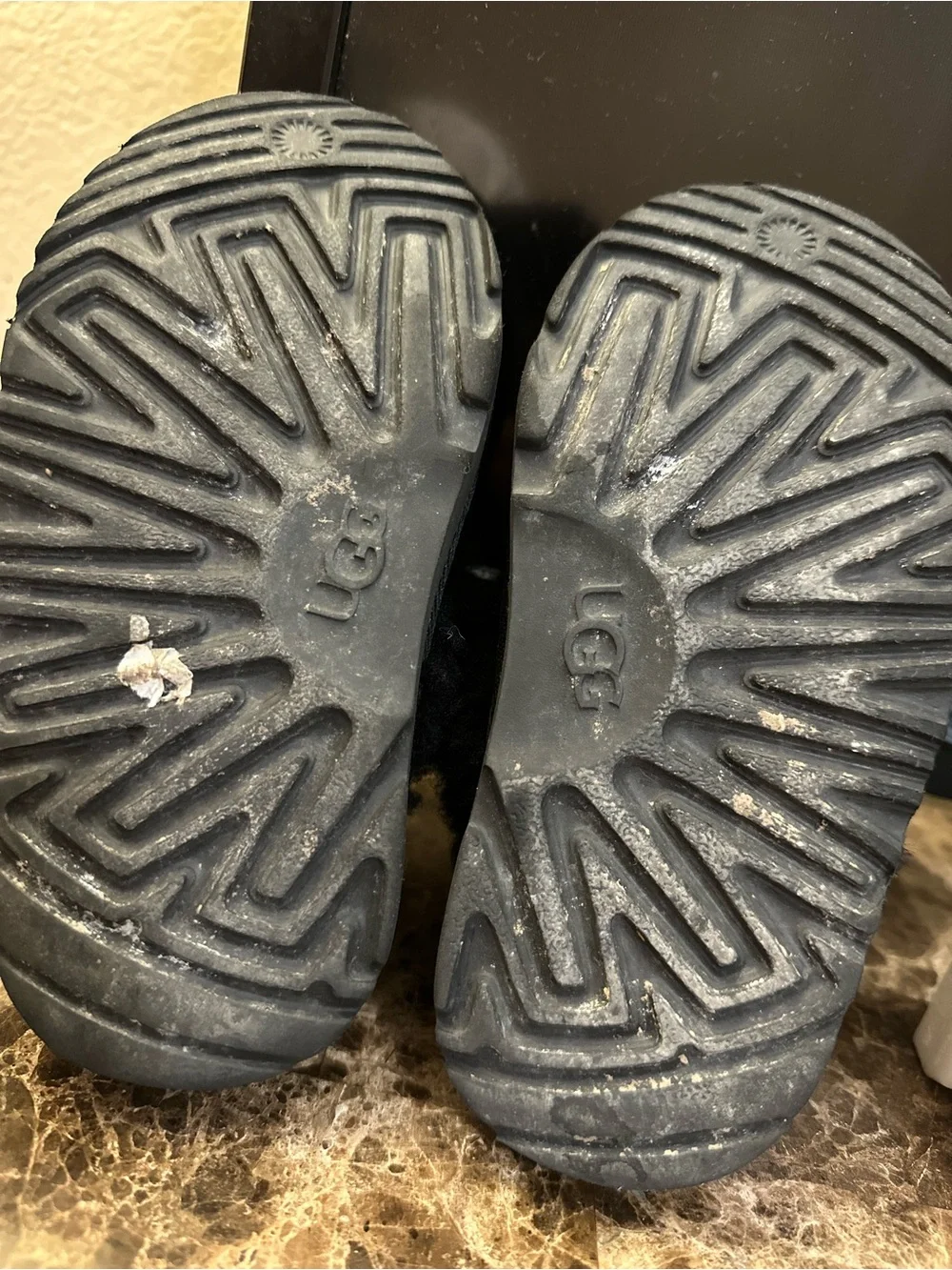 UGG Kids Black Fuzz Slide Slippers with Logo Heel Strap